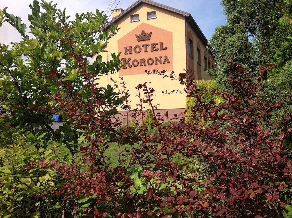 Hotelik Korona ราชิน ภายนอก รูปภาพ